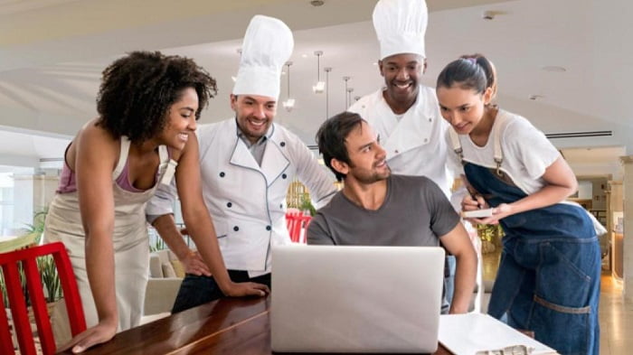 Ways An Hospitality Company Benefits From LMS