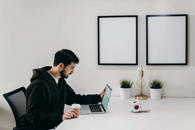 Guide to Advancing Your Networking Career Online