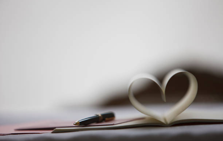 Most Convincing Love Messages for Her