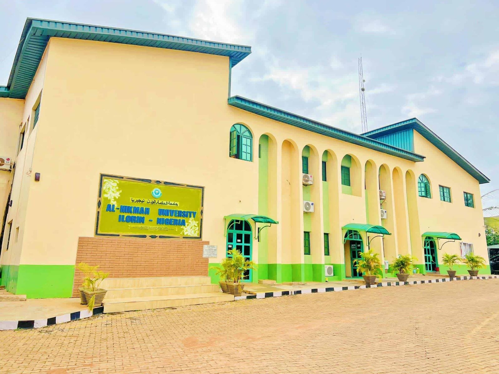 Al-Hikmah University School Fees 2026/2027: Freshers & Returning 